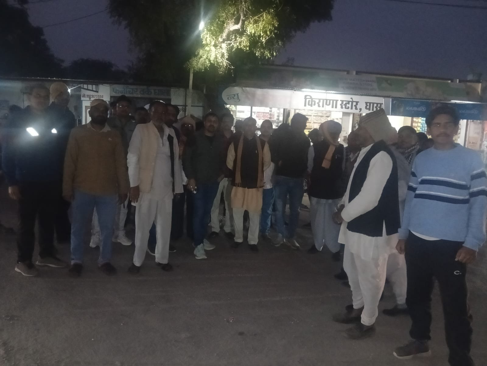 पंचायत समिति का दर्जा मिलने पर घासा में उमड़ी भीड़, हनुमान चौक पर हुई आतिशबाजी