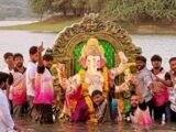 घासा में गाजे-बाजे के साथ गणपति प्रतिमा का विसर्जन भव्य शोभायात्रा में उमड़ा श्रद्धालुओं का सैलाब, अबीर-गुलाल से रंगा माहौल